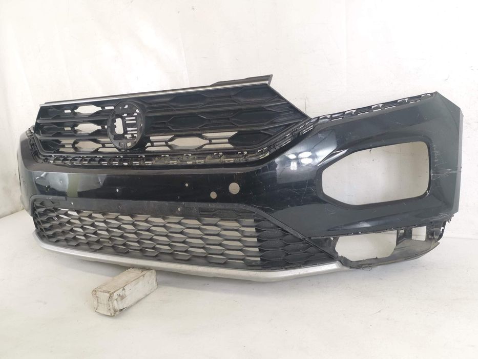 Предна броня Фолксваген / Volkswagen VW T-Roc 1 R-Line Оригинална в до