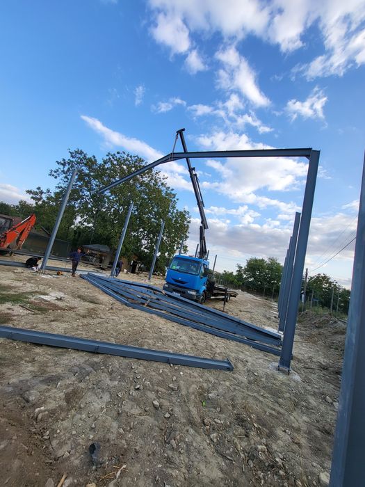 Transport Utilaje  Și Macara