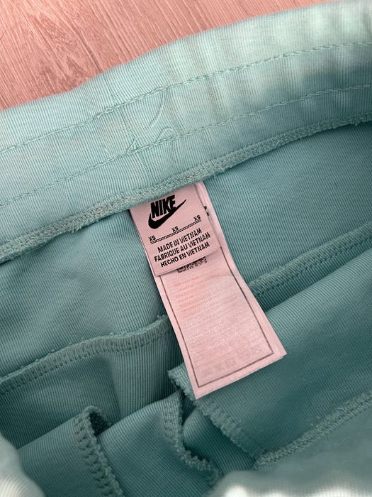 Спортно долнище Nike