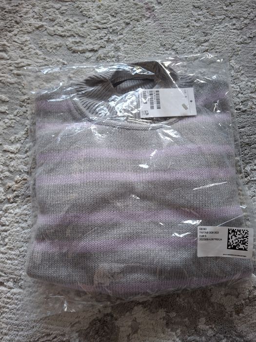 Пуловери от HM нови