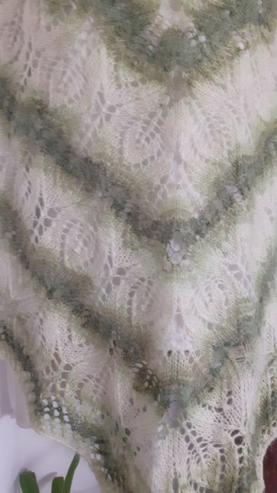 Șal tricotat din mohair