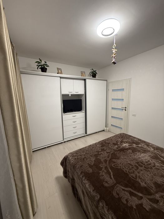 Vand casa, an constructie 2021, complet mobilata si utilata