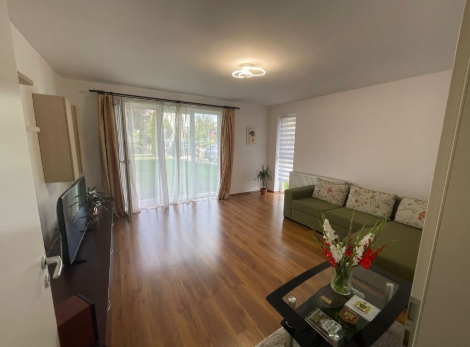Dau in chirie Apartament de 2 camere