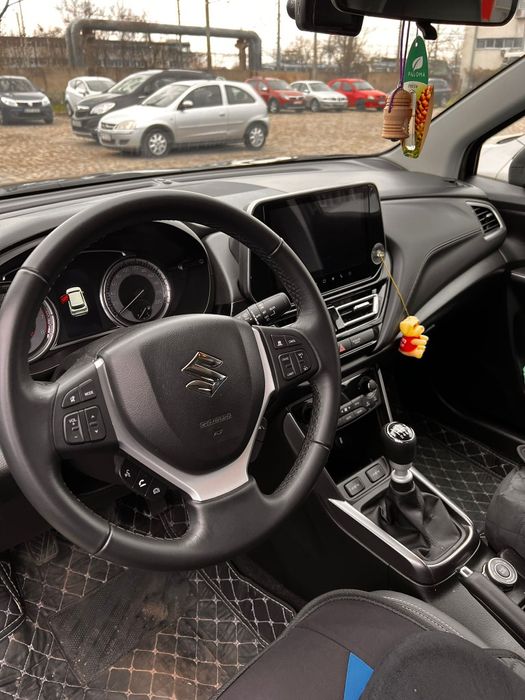 Suzuki S Cross Mild Hibrid 4x4