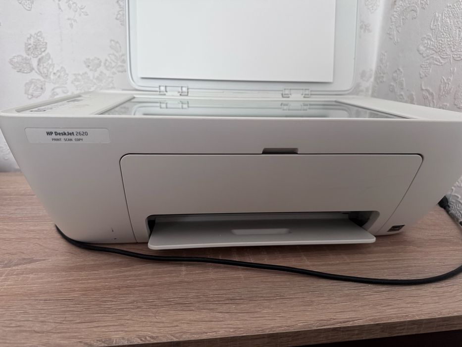 Принтер HP DeskJet 2620
