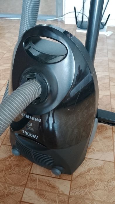 Пылесос Samsung состояние б/у