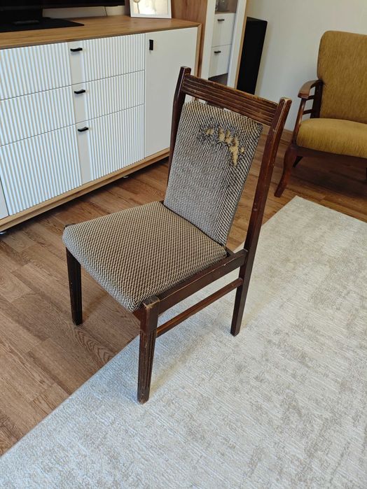 Стулья под реставрацию 4 шт.