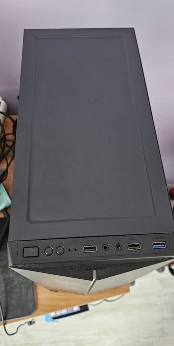 Продавам геймърски компютър