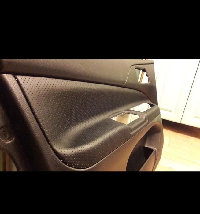 Перетяжка салона авто