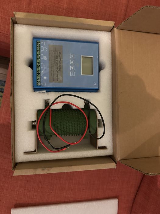 Controler Hibrid Eolian & Solar MPPT (Wind & Solar Hybrid Controller) 12V / 24V / 48V AUTO + Rezistență Dump Load