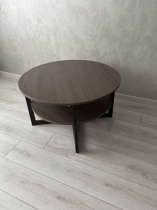 Стол журнальный