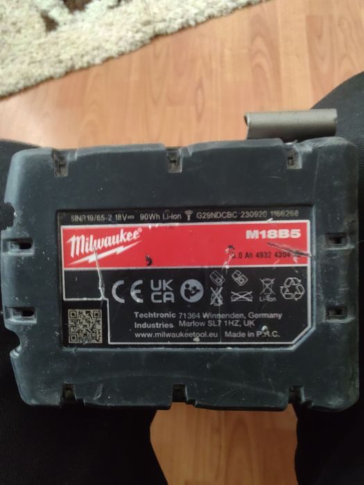 Vând milwaukee m18 fpd3