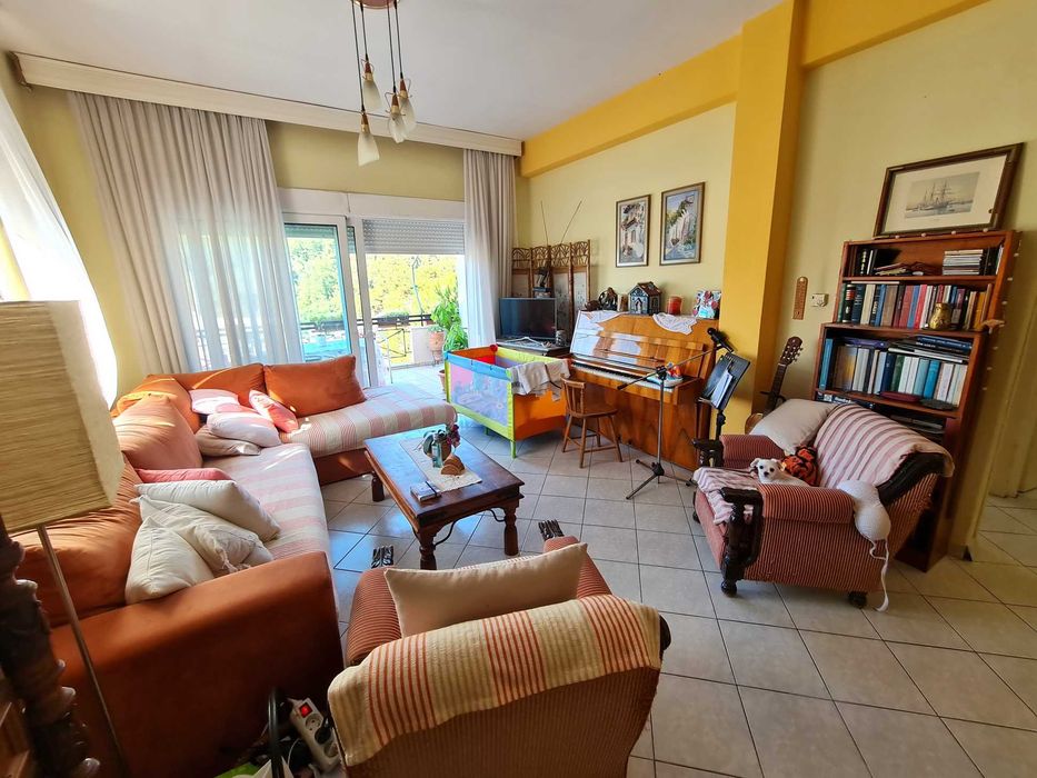 ПРОДАВА се самостоятелна къща 270 кв.м. във Вирона Кавала (код 4380)