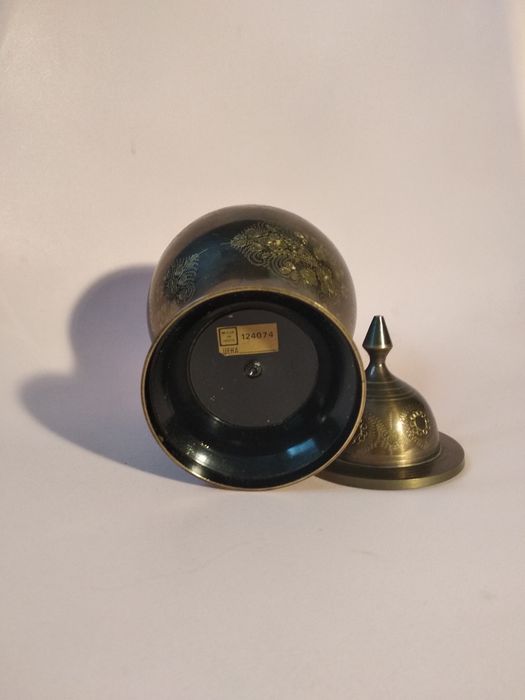 Ваза, производства Индии