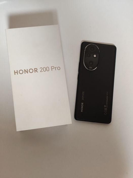 Продаю свой Honor 200pro
