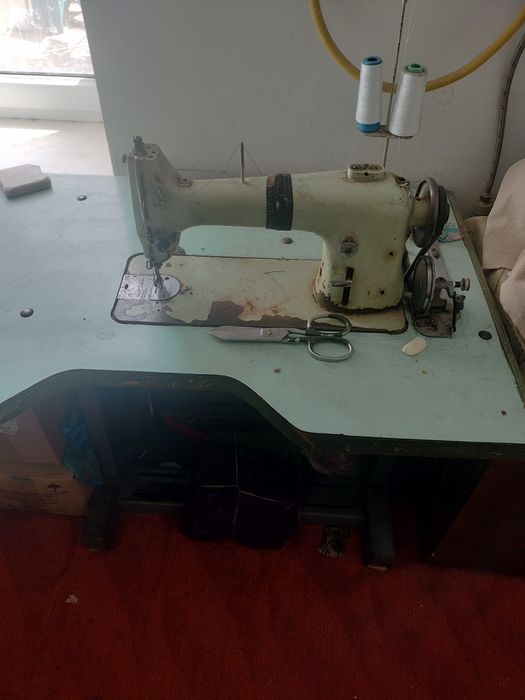 Швейная машина промышленная