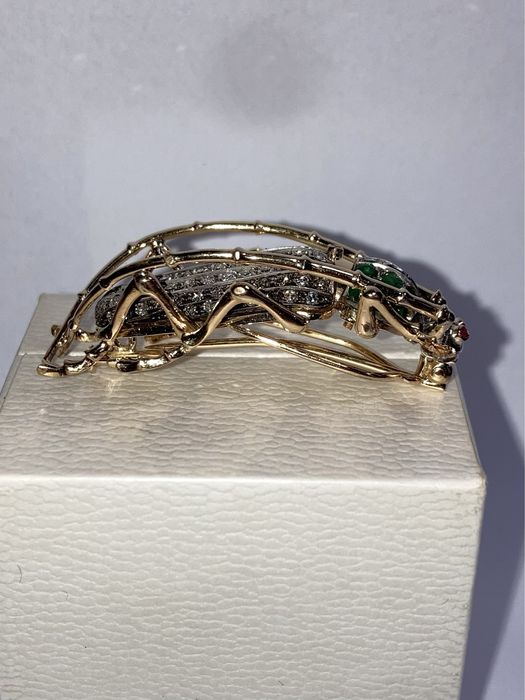 Brosa veche Greier aur 18kt.cu diamante si smaralde