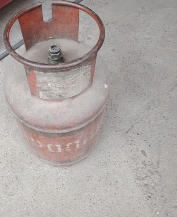 Продам газовый баллон 27л, пустая