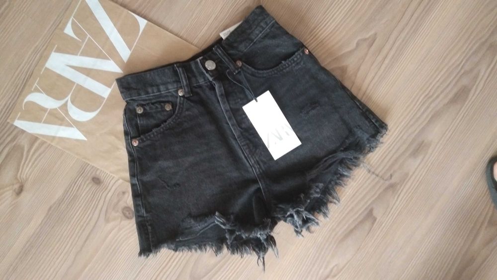 Нови!!! Zara - къси панталони