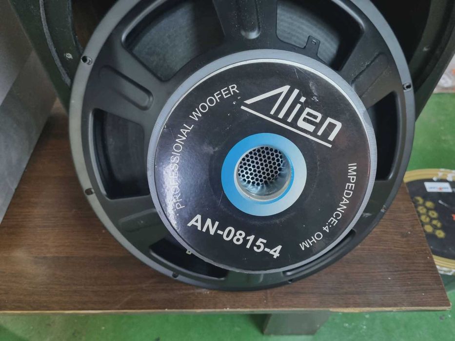 Difuzor subwoofer Alien AN-0815-4 – ca nou, bass puternic!