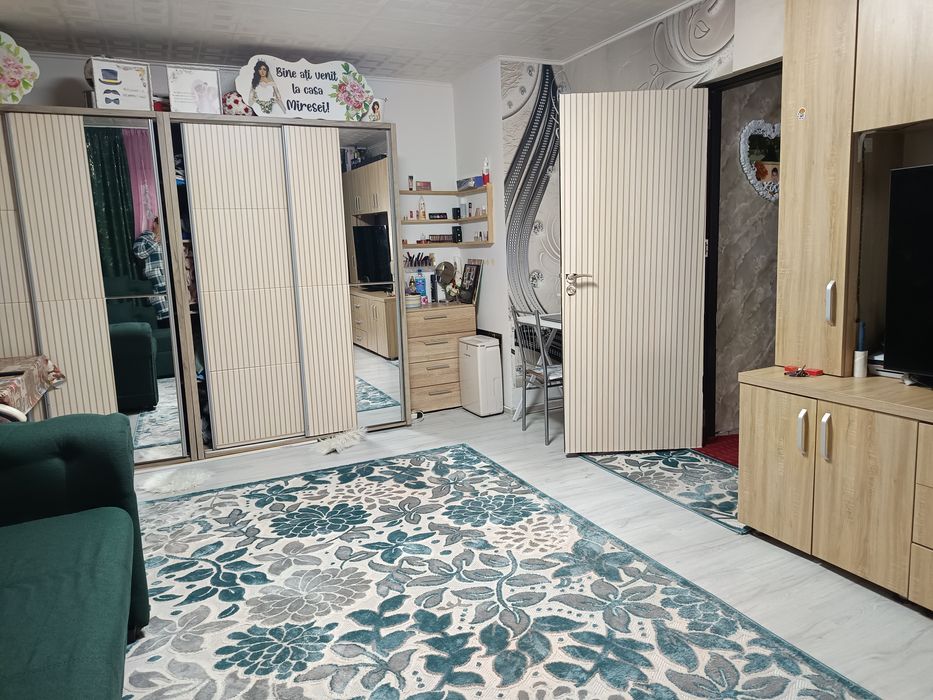 Garsonieră de vânzare comuna 1 Decembrie