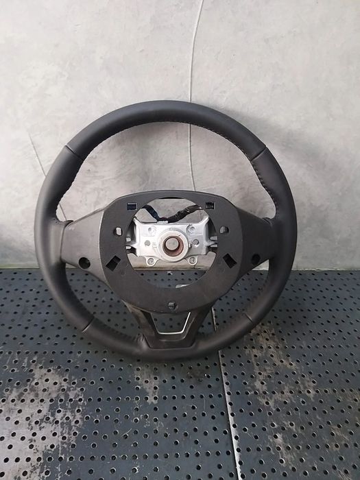 Volan piele in 3 spite cu comenzi suzuki ignis 2 mf gs13116030