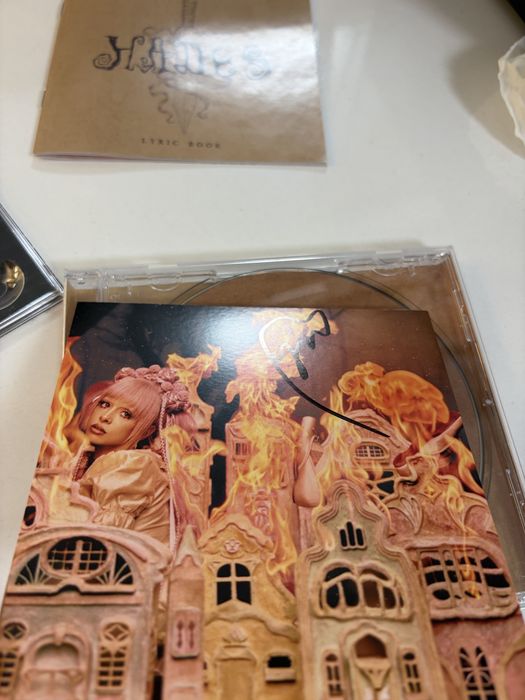 Melanie Martinez hades signed/подписан cd