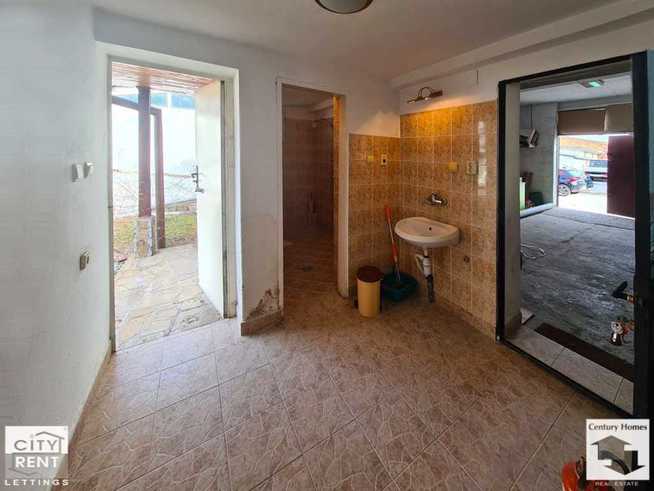 Дава се под наем Склад в Горна Оряховица - 120 кв.м за 410 € - Снимка #4