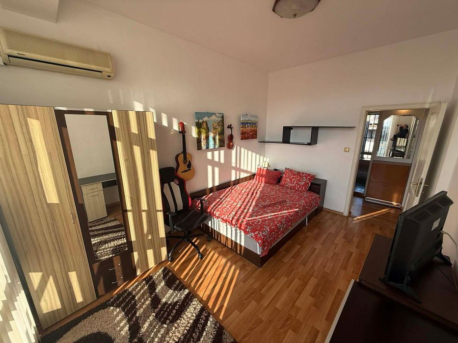 Дава се под наем Тристаен апартамент в Варна, Лятно кино Тракия - 130 кв.м за 797.64 € - Снимка #7