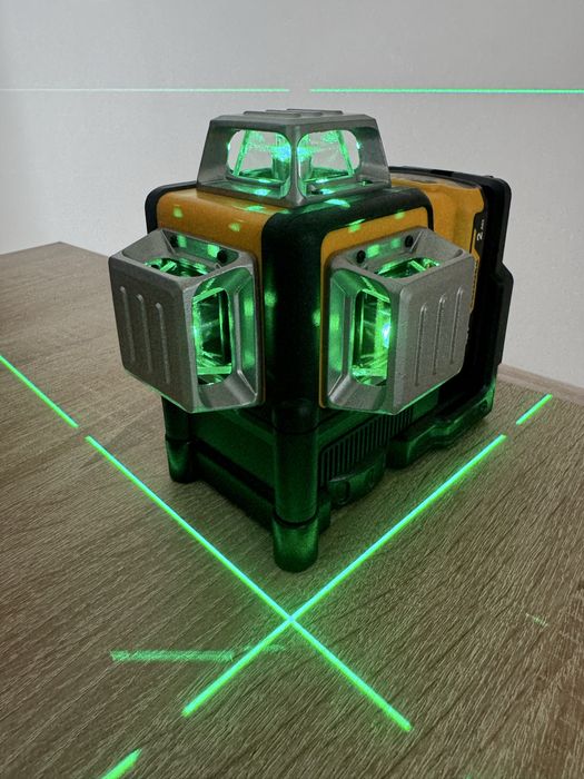 NIVELA laser DEWALT 360 12V 2Ah NOUA