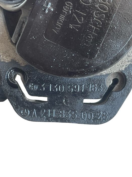 Pompa Recirculare Apa Mercedes-Benz E-Class W211 2002 - 2009 A21183500