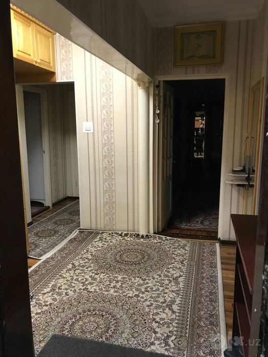 Массив бошликда 5 хонали
