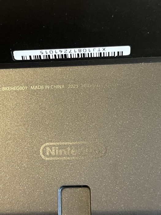 Nintendo Switch OLED 2025