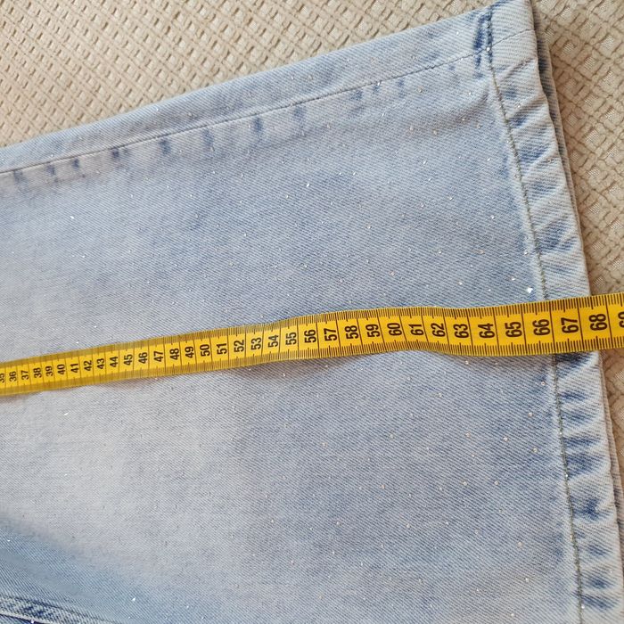 Продам бермуды Dshe