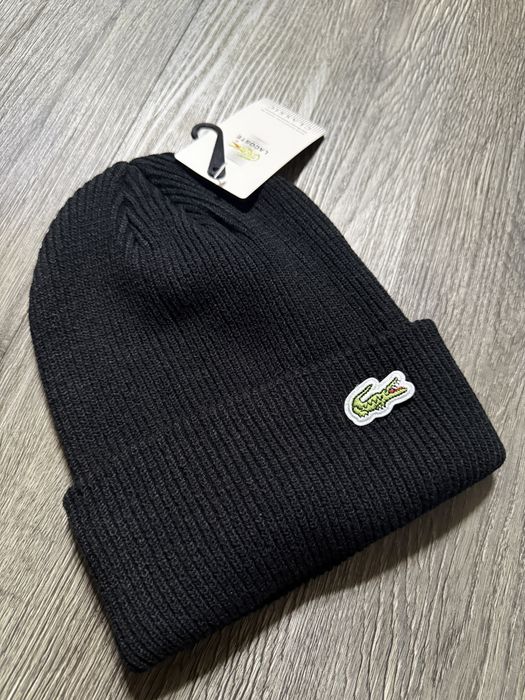 Caciula Fes Lacoste noua/new unisex