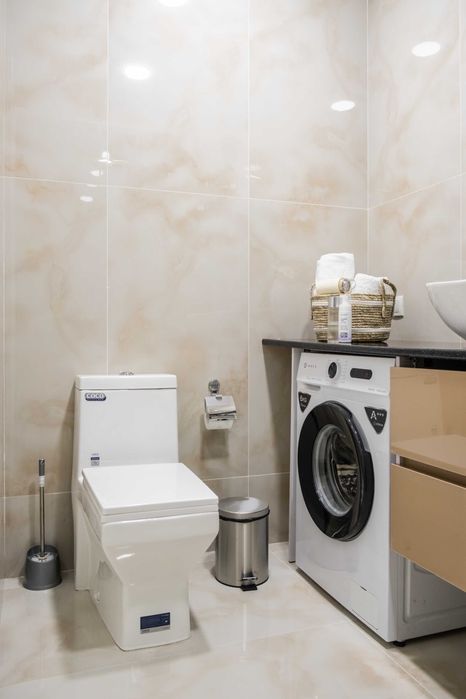 Современная студия в NRG U-Tower с видом на город