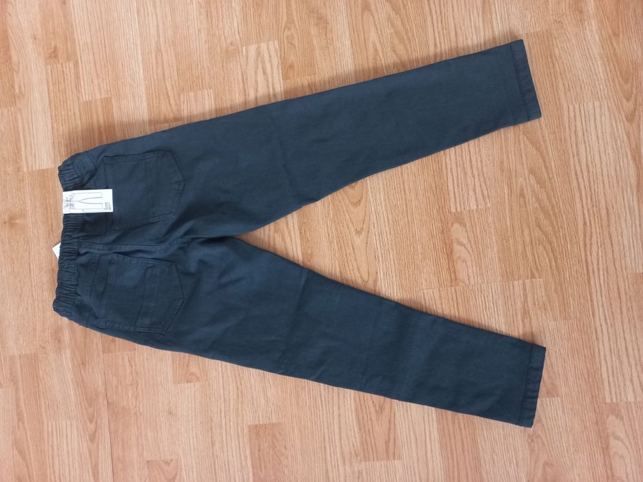 Детски панталон.