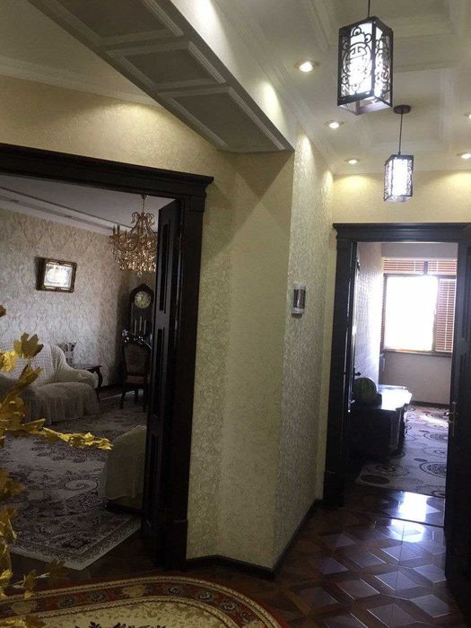 Продаётся 3 комнатная квартира