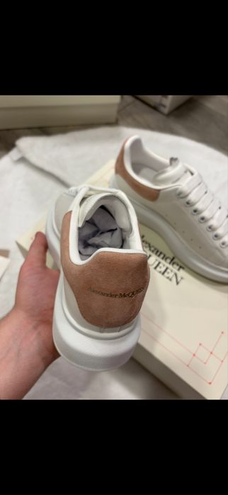 Alexander Mcqueen Premium