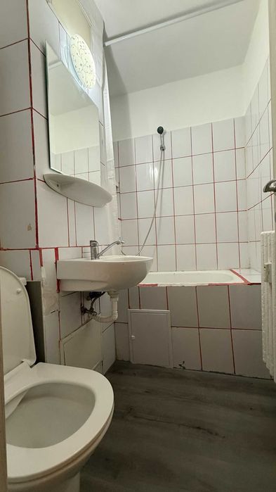 inchiriez apartament cu 2 camere