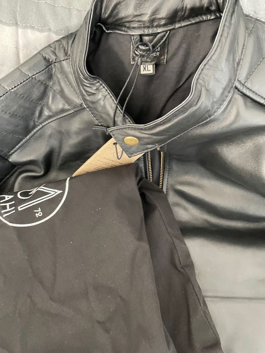 Geaca de Piele Noua Cu Eticheta masura  M