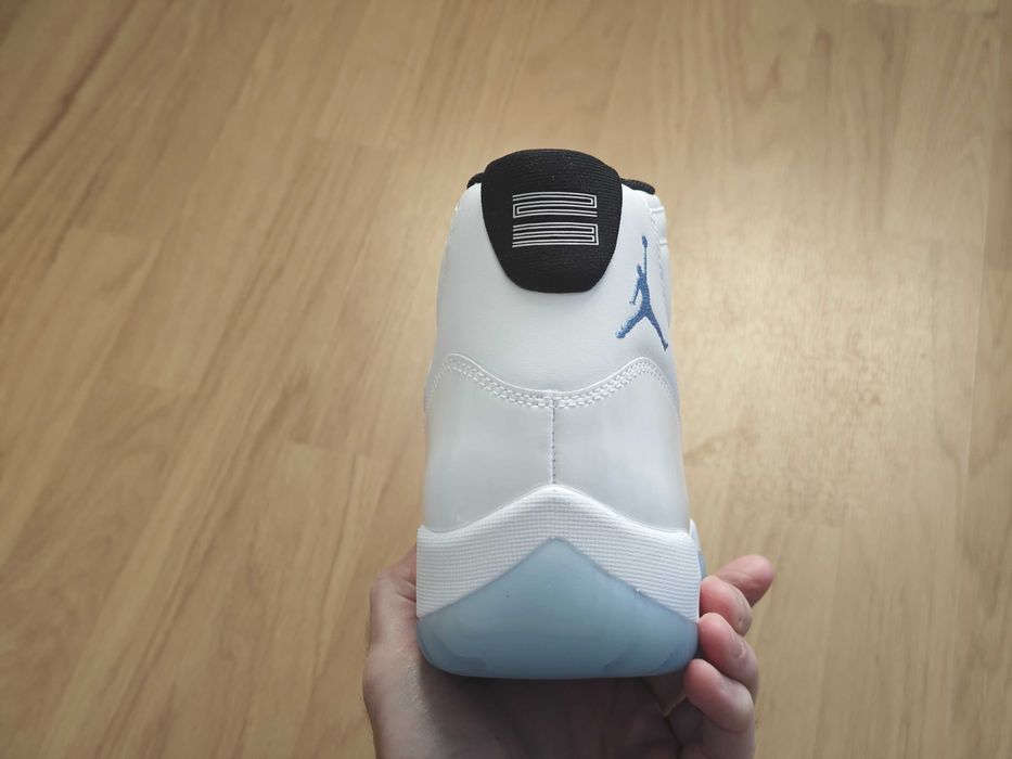 Jordan retro 11 "Legend blue" 2024 mid marimea 45 (US 11) originali