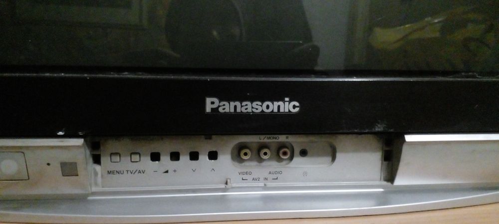 Телевизор Панасоник