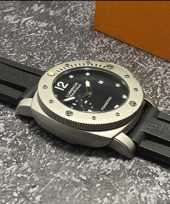 Часы мужские  Оригинал