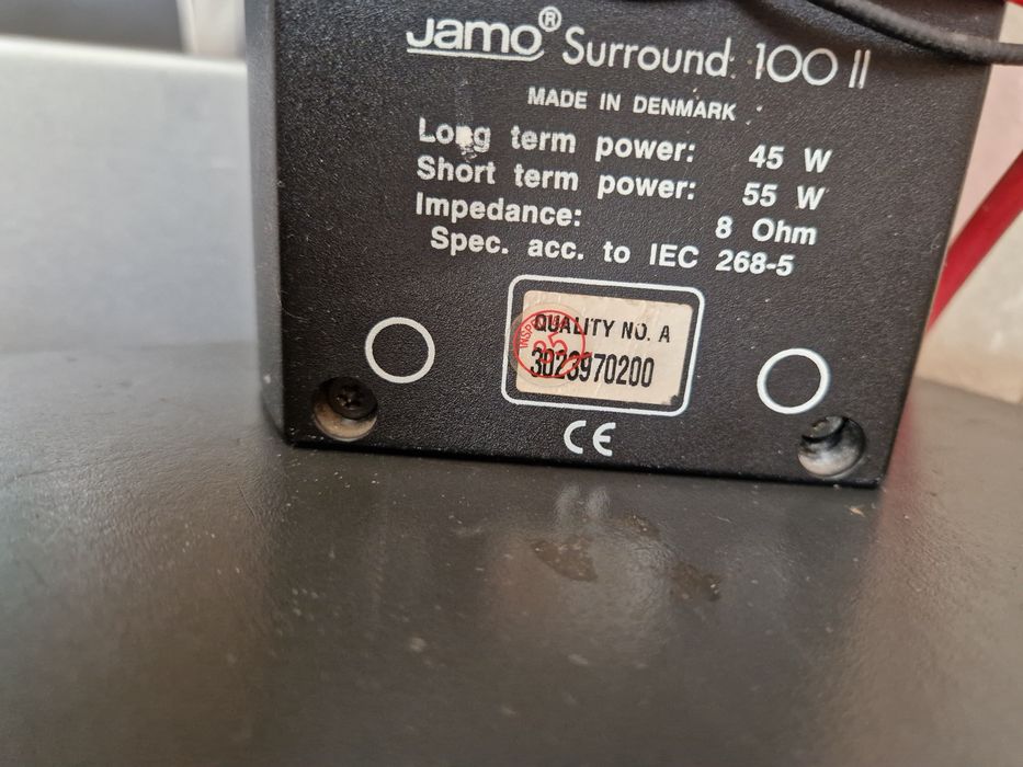 Тонколони Jamo Surround 100