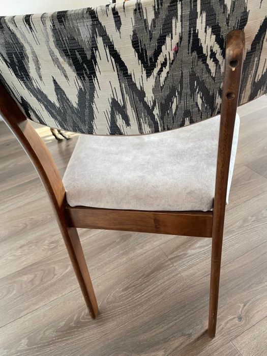 Стулья бу срочно продам