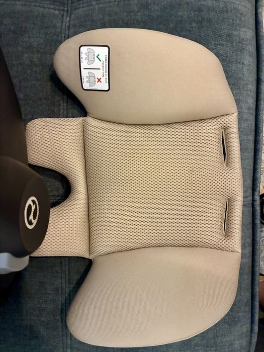 Cybex Cloud G i-Size Plus + адаптери, с ГАРАНЦИЯ