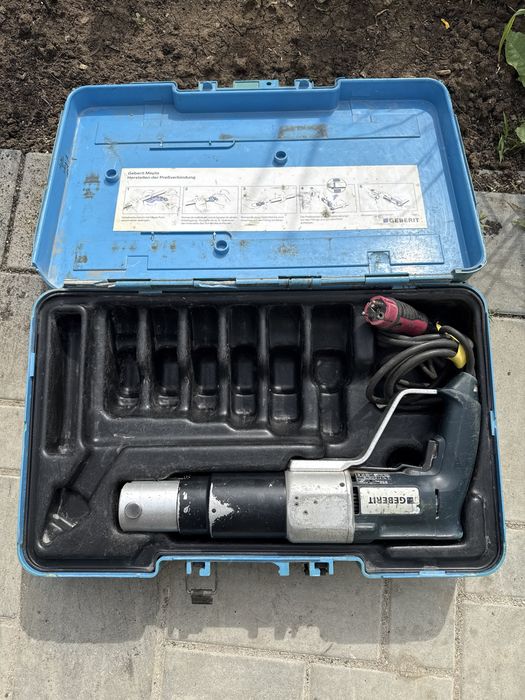 Vind presa sertizare geberit electrica la cutie