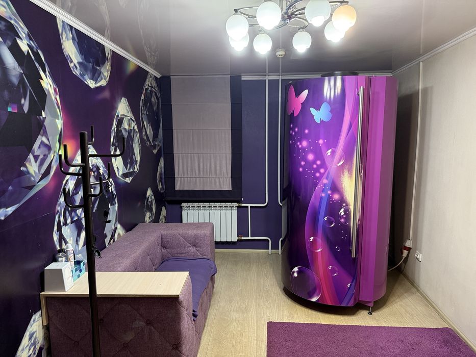 Продам действующий солярий по ул. Бурова 61/1