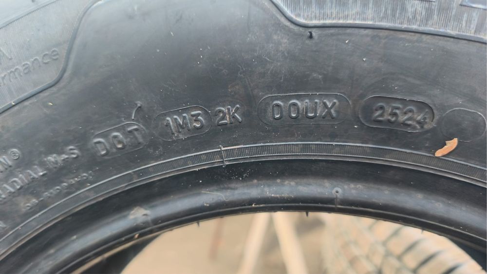 Michelin agilis LTX 245/75/16